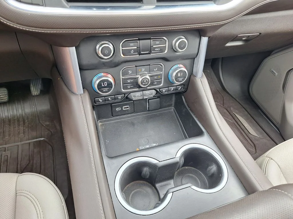 Used 2023 Blue GMC SLT image 14