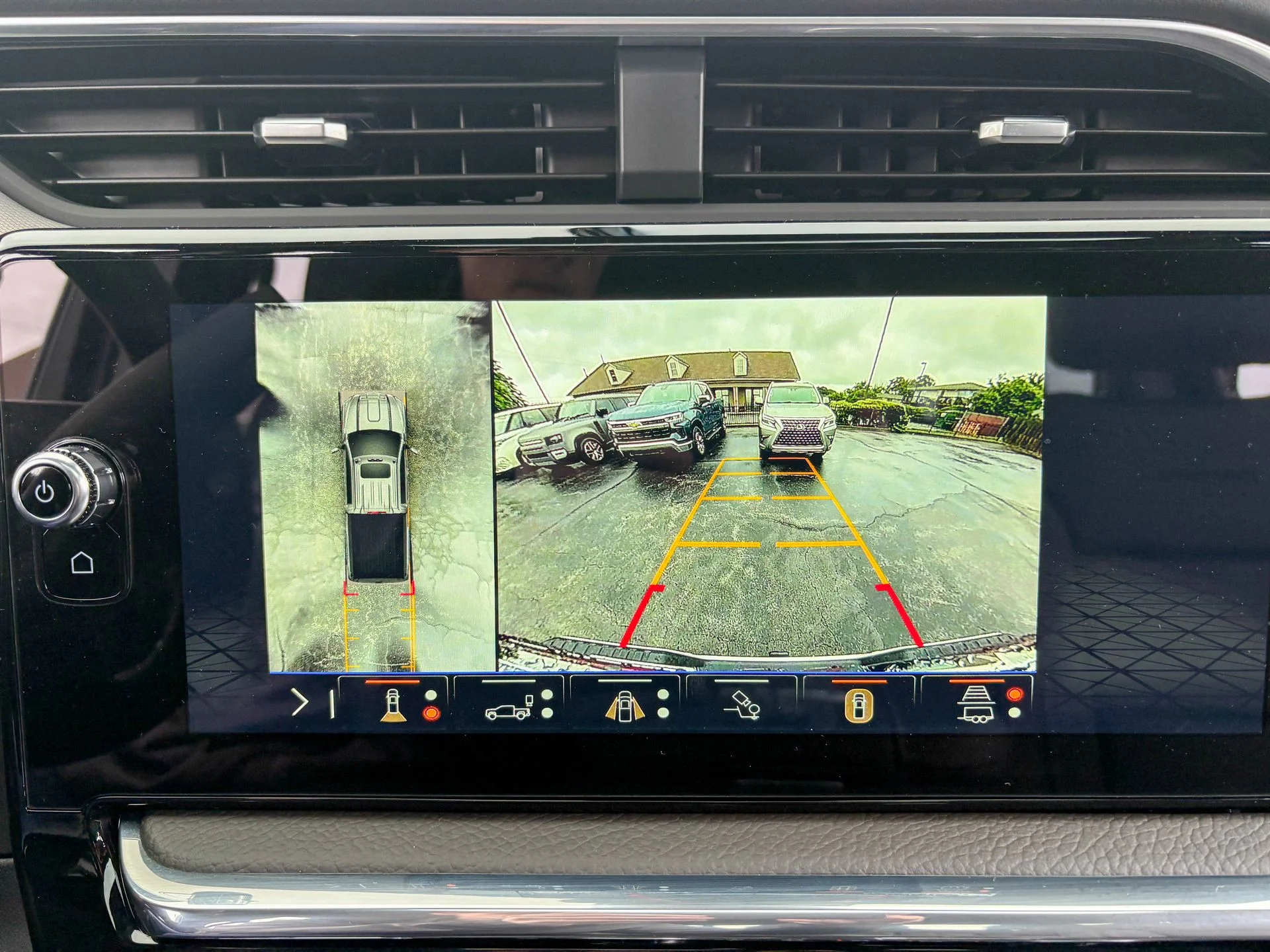 2026 GMC Sierra 2500HD Denali - Photo 17