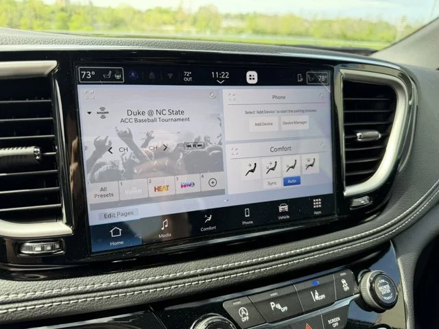 2026 Chrysler Pacifica Select - Photo 8