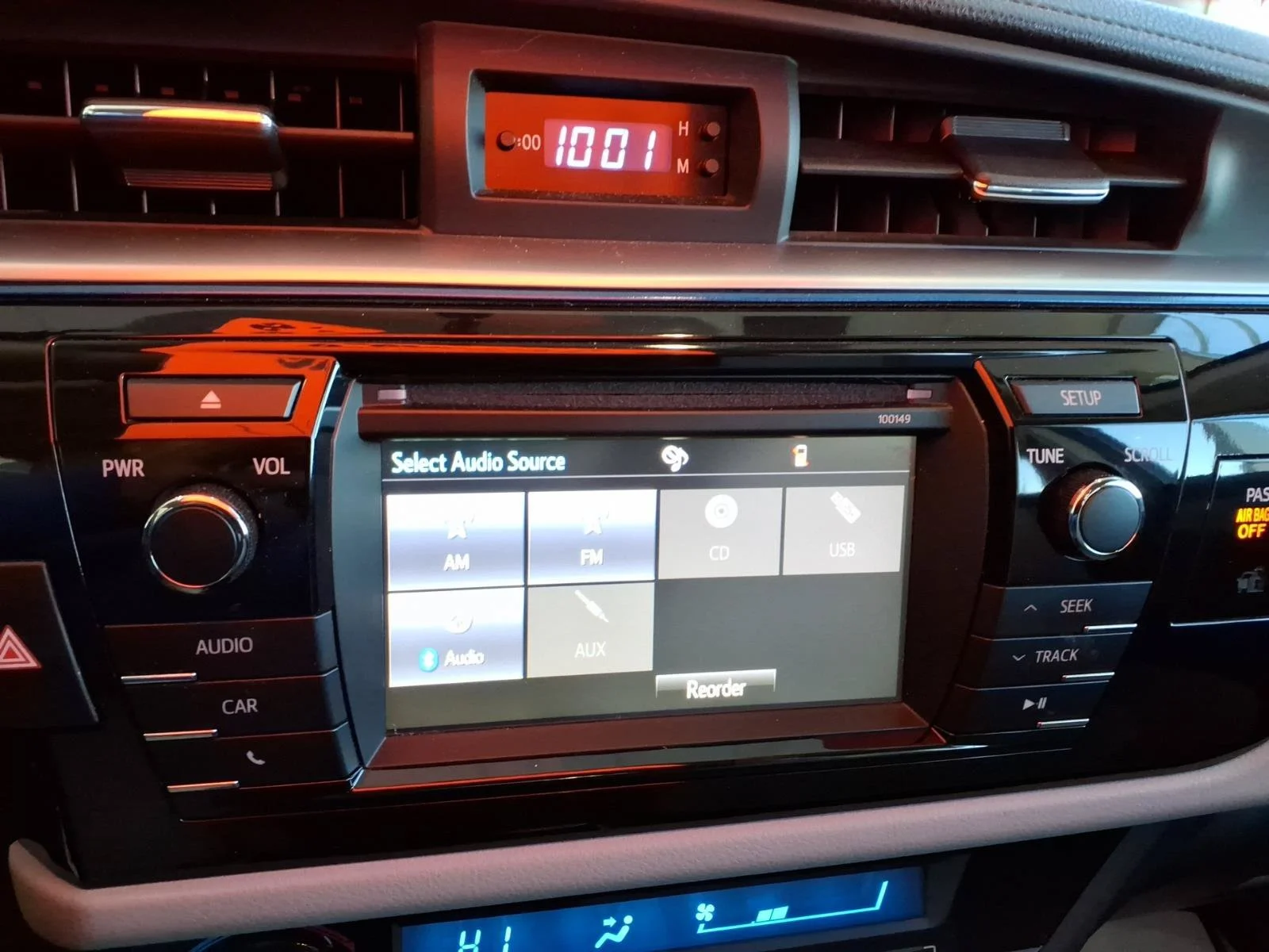 2014 Toyota Corolla LE Eco - Photo 22