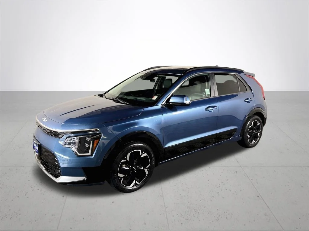 Certified 2023 Kia Niro Wave with VIN KNDCT3L10P5035838 for sale in Vancouver, WA
