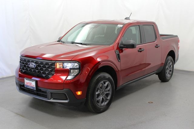 New 2026 Ruby Red Metallic Tinted Clearcoat Ford XLT image 4