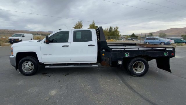 Used 2017 SUMMIT WHITE Chevrolet Work Truck image 5