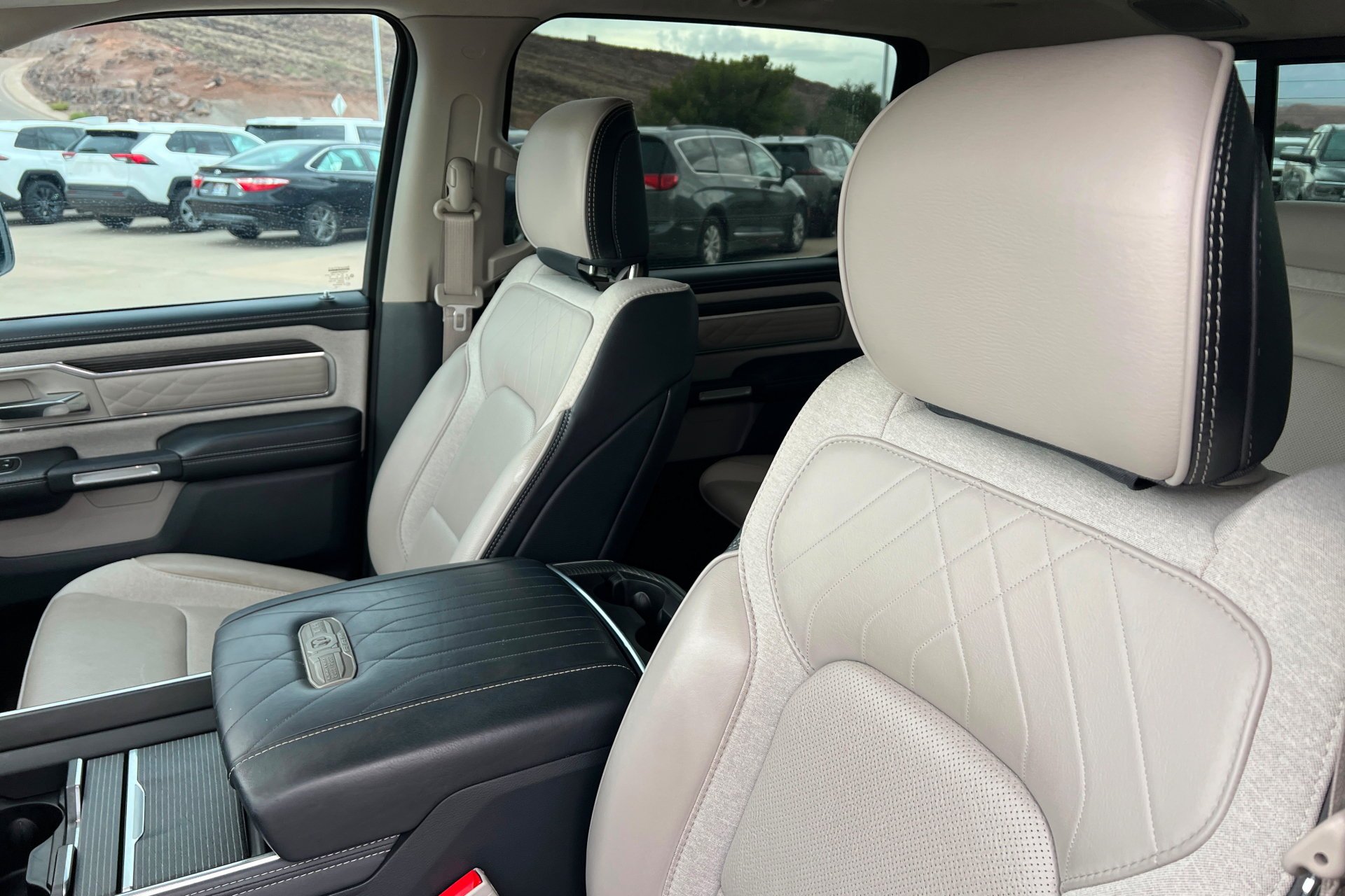 Used 2022 Bright White Clearcoat Ram Limited image 17