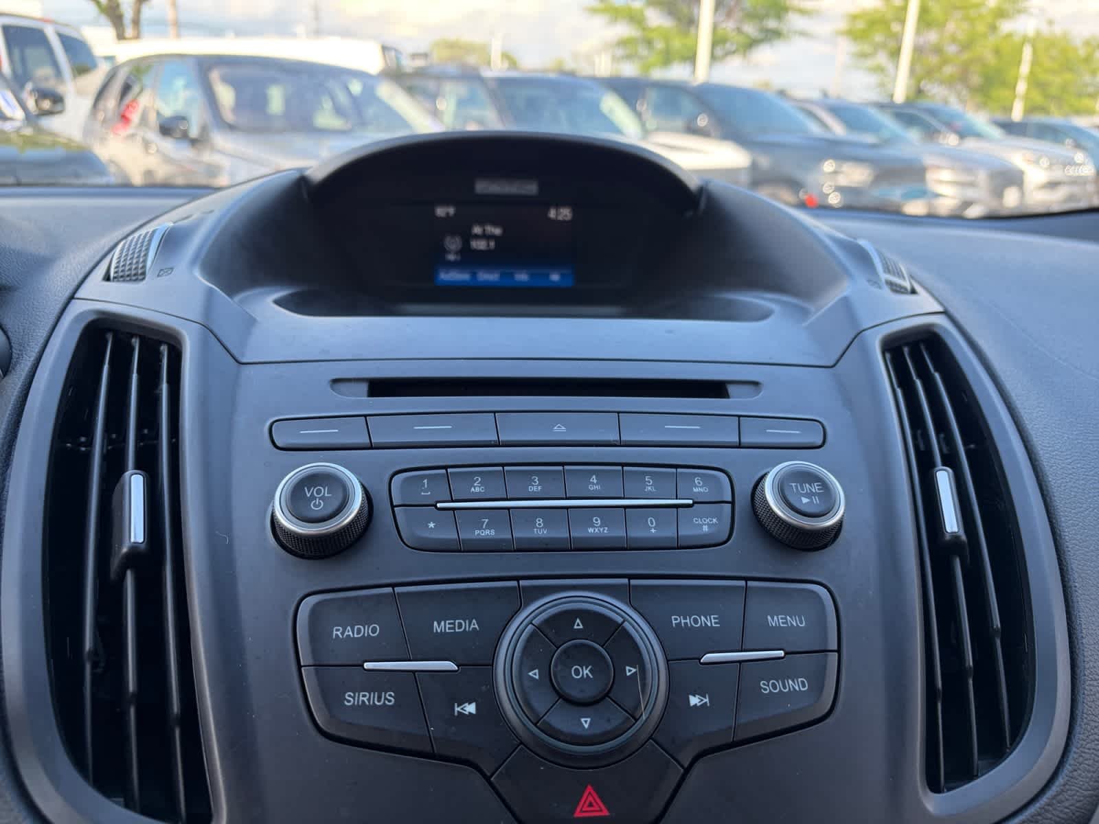 Used 2017 White Gold Ford SE image 29