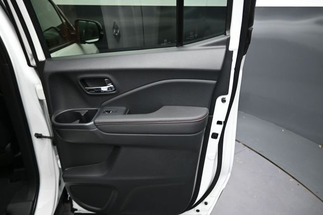 New 2026 Platinum White Pearl Honda Black Edition image 19