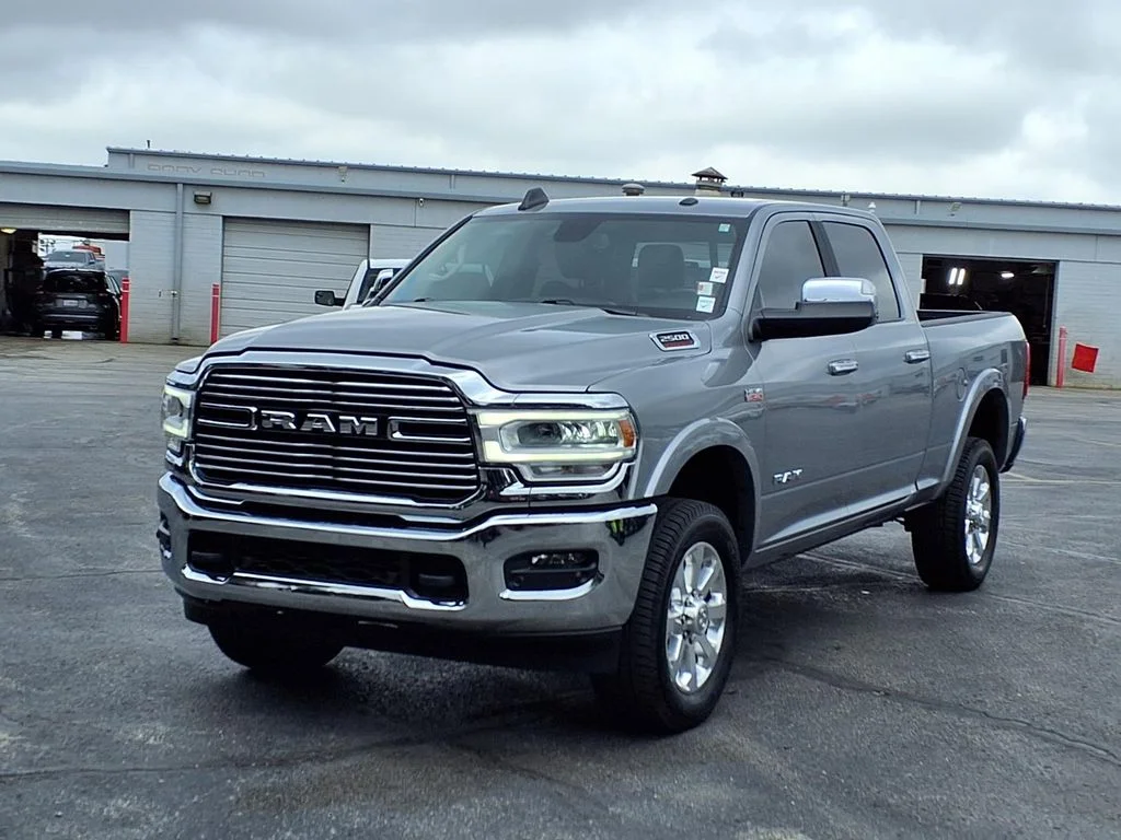 Used 2022 RAM Ram 2500 Pickup Laramie with VIN 3C6UR5FJ4NG350231 for sale in Kansas City