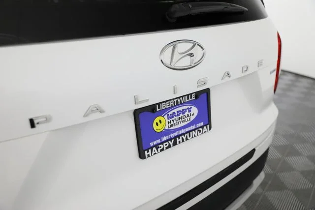 Used 2021 White Hyundai SEL image 13