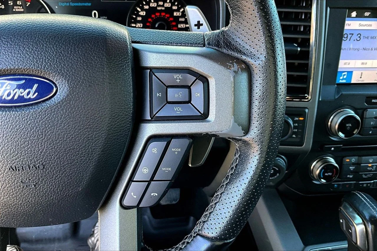 Used 2018 White Ford Raptor image 31