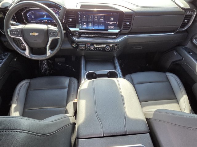 Used 2024 Summit White Chevrolet LTZ image 11