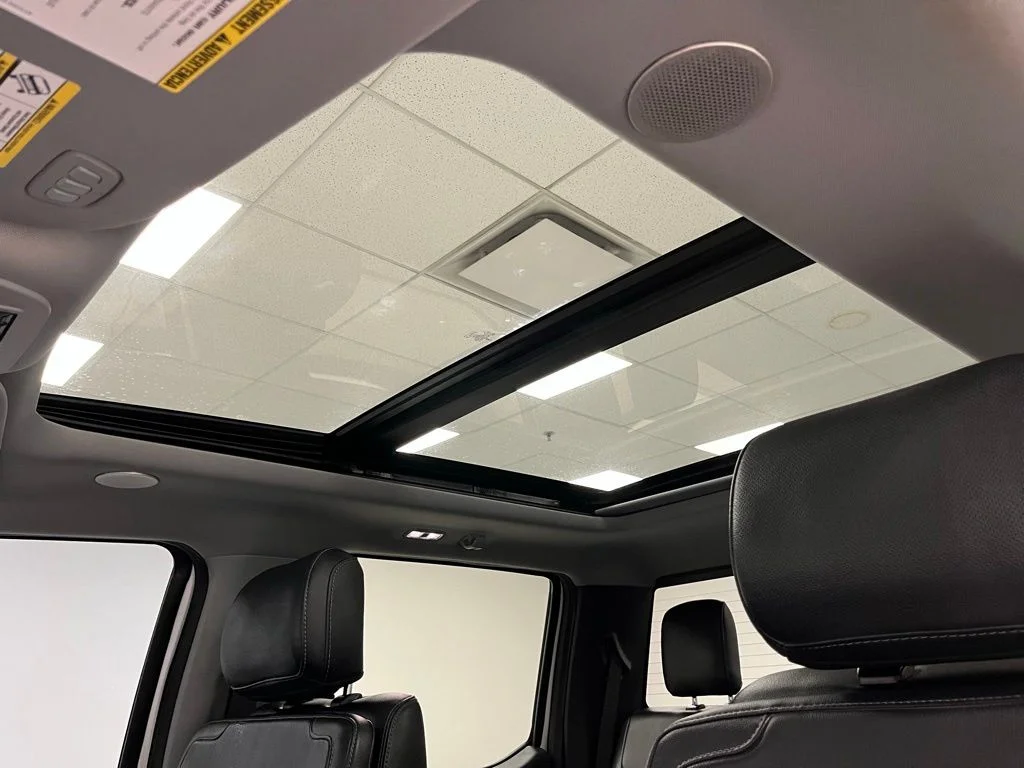 Used 2023 White Ford Lariat image 42