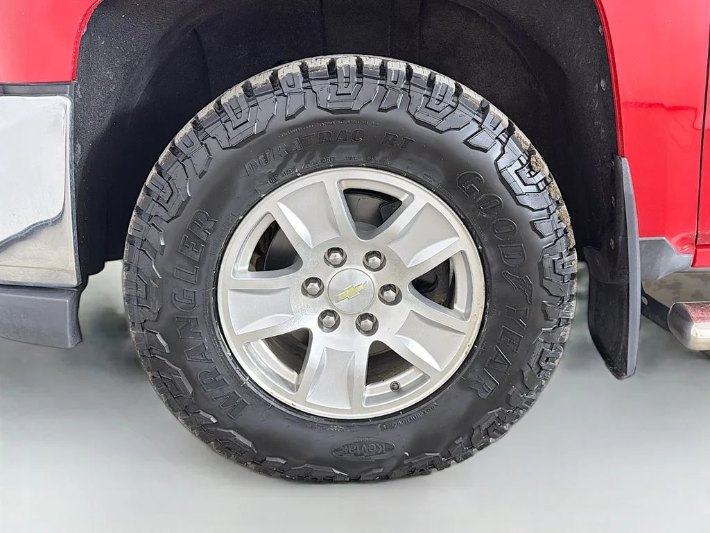 Used 2016 Red Chevrolet LT image 26