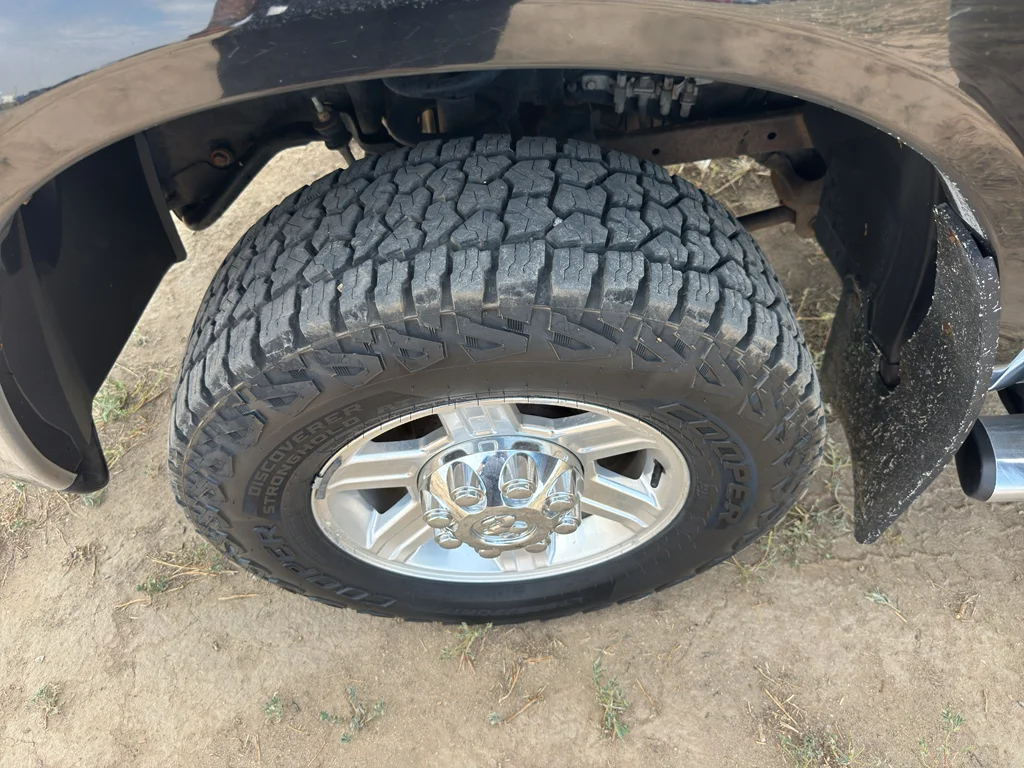 Used 2012 Black Clearcoat Ram Laramie image 32