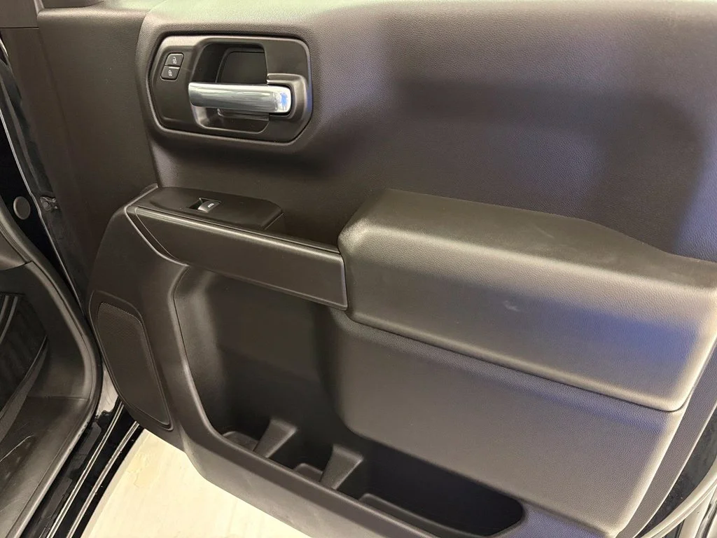 Used 2024 Black Chevrolet Custom image 46