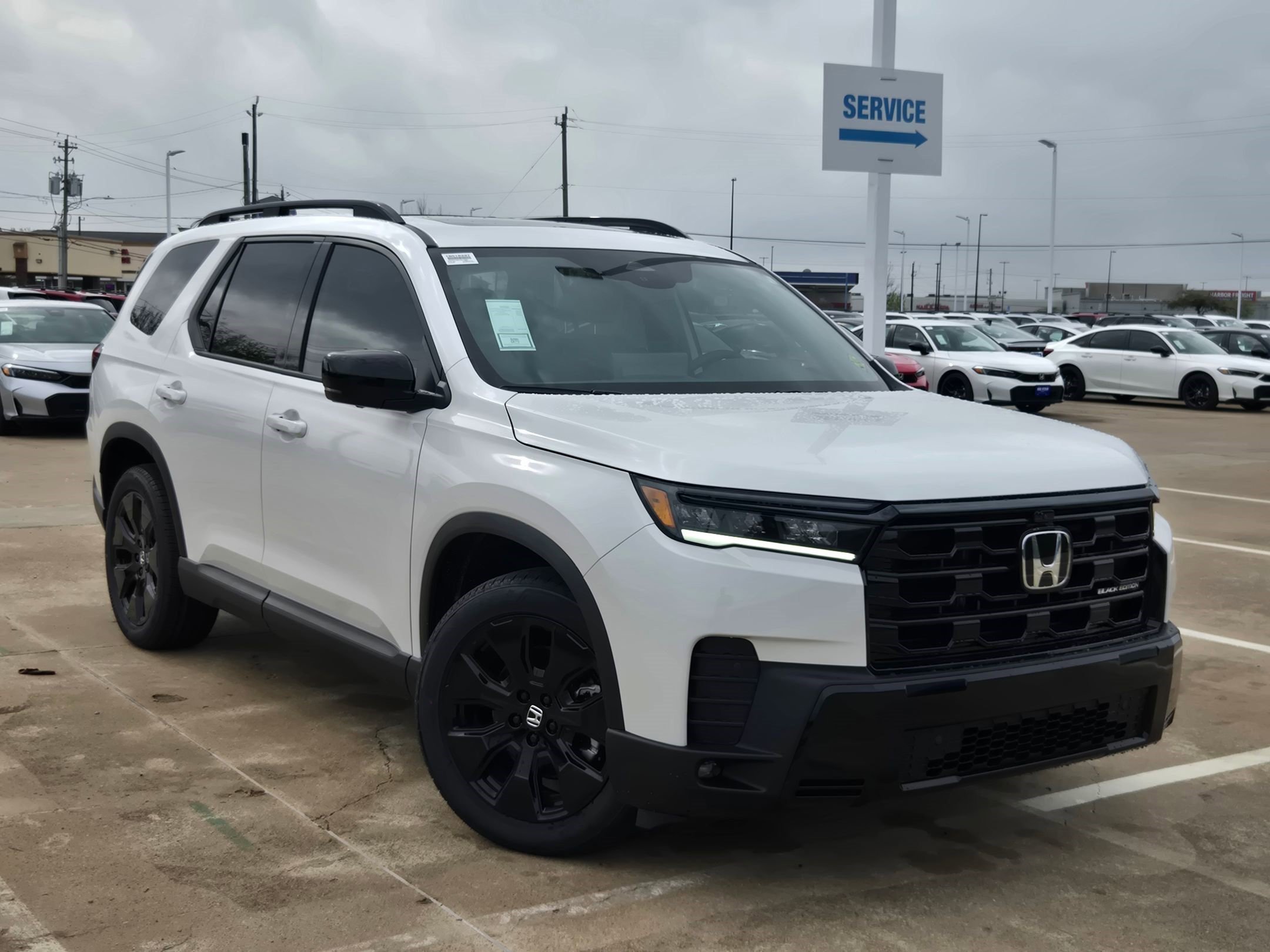 New 2026 Platinum White Pearl Honda Black Edition image 2