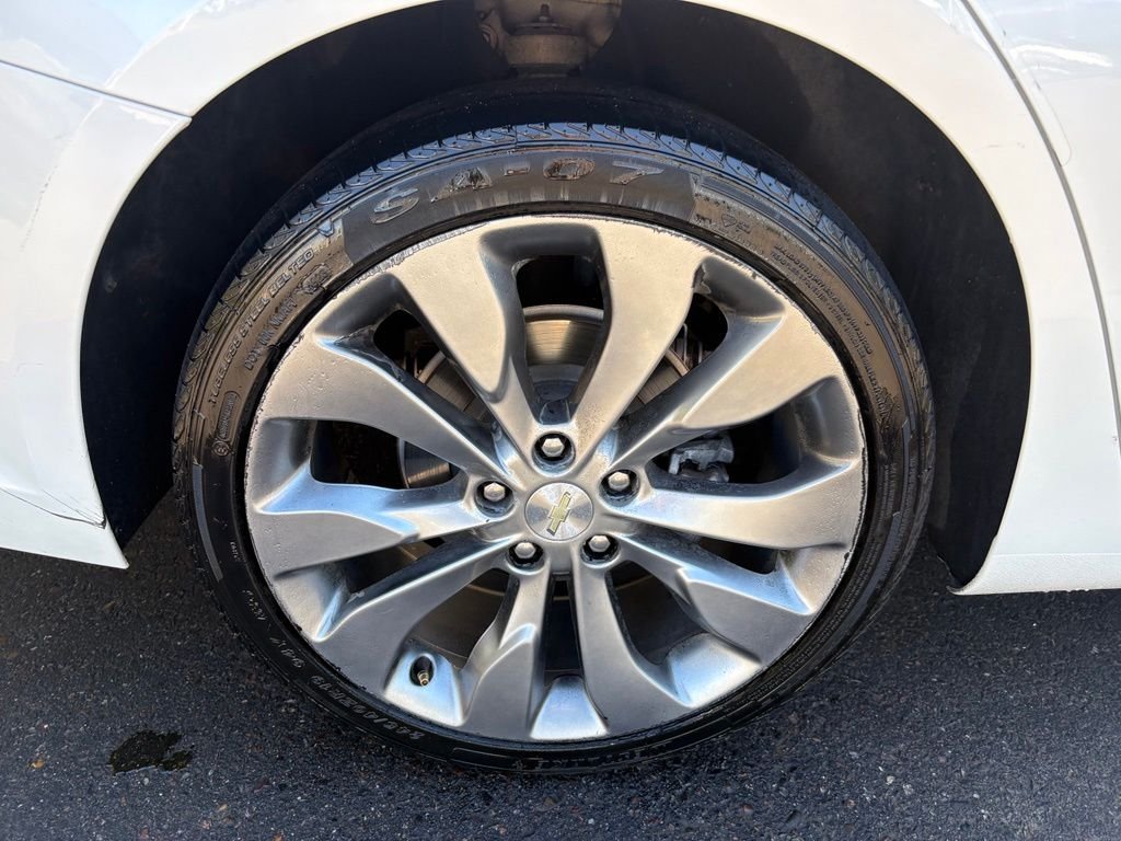 Used 2016 Beige Chevrolet Premier image 5