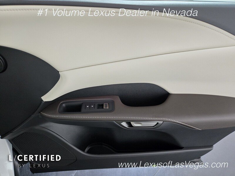 Certified Used 2026 White Pearl Lexus PREMIUM PLUS image 26