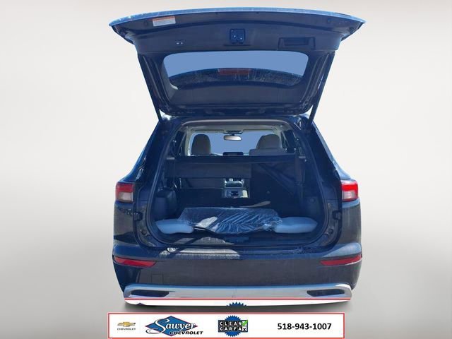 Used 2024  Mitsubishi SEL image 10