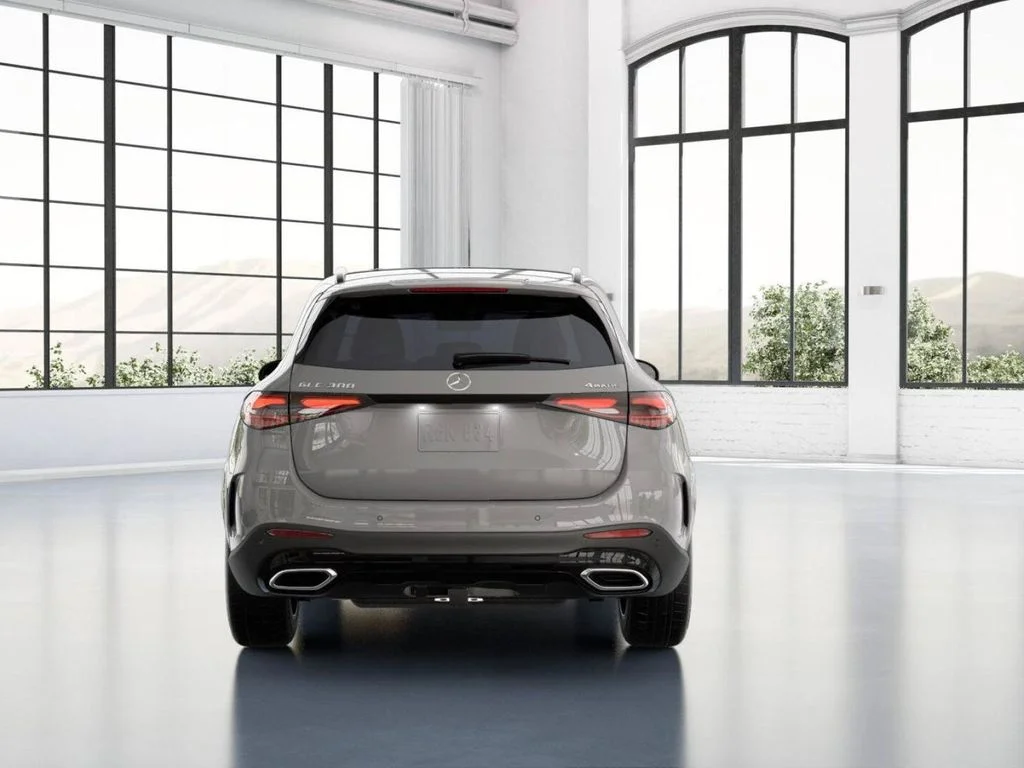 New 2026 White Mercedes-Benz GLC 300 image 25