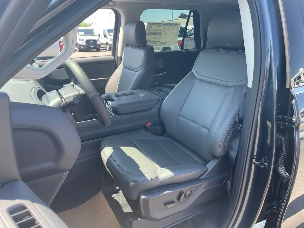New 2026 Stone Blue Metallic Ford MAX Active image 15