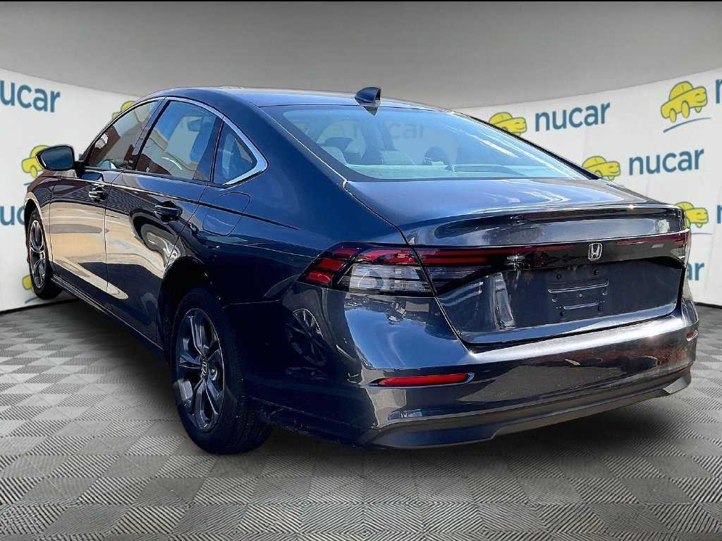 Used 2023 Gray Honda EX image 3