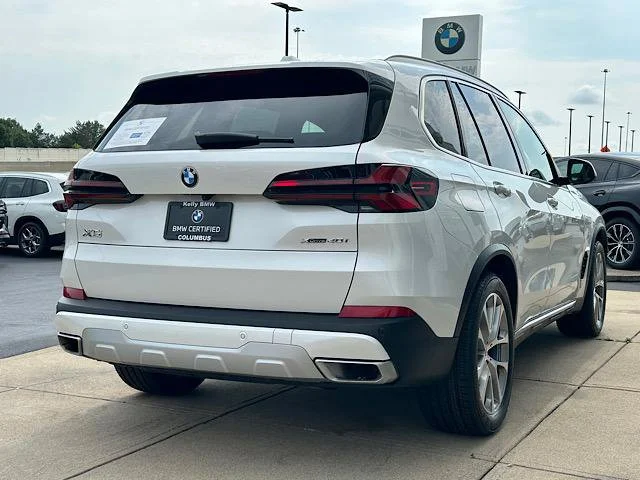 Certified Used 2024 Mineral White Metallic BMW xDrive40i image 10