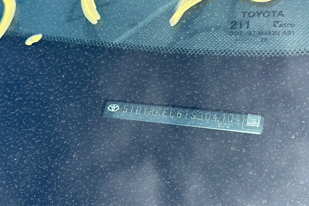 Certified Used 2026  Toyota XLE image 3