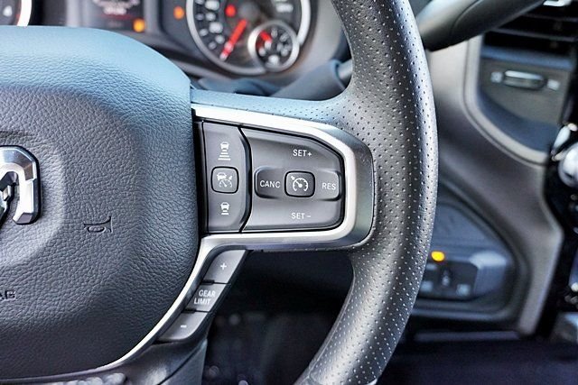 New 2026 Granite Crystal Metallic Clear-Coat Exterior Paint RAM Tradesman image 38