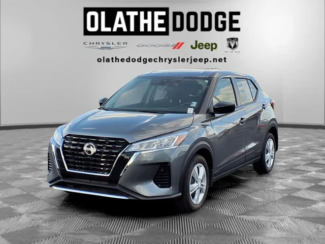 2025 Nissan Kicks Play S
