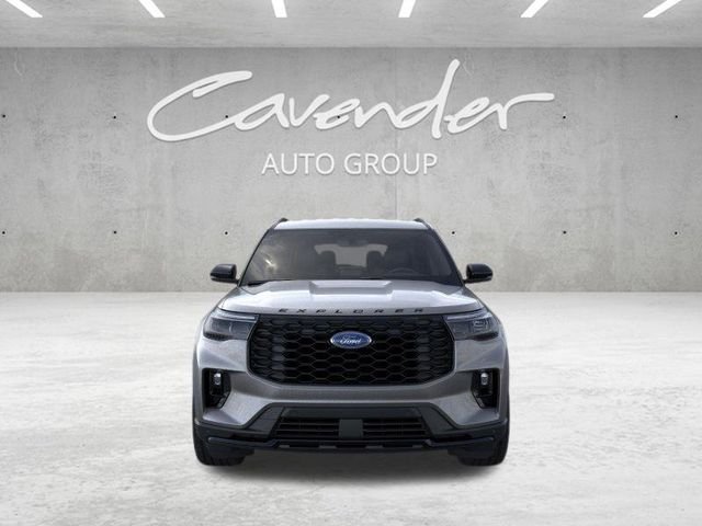 New 2026 Carbonized Gray Metallic Ford ST-Line image 7