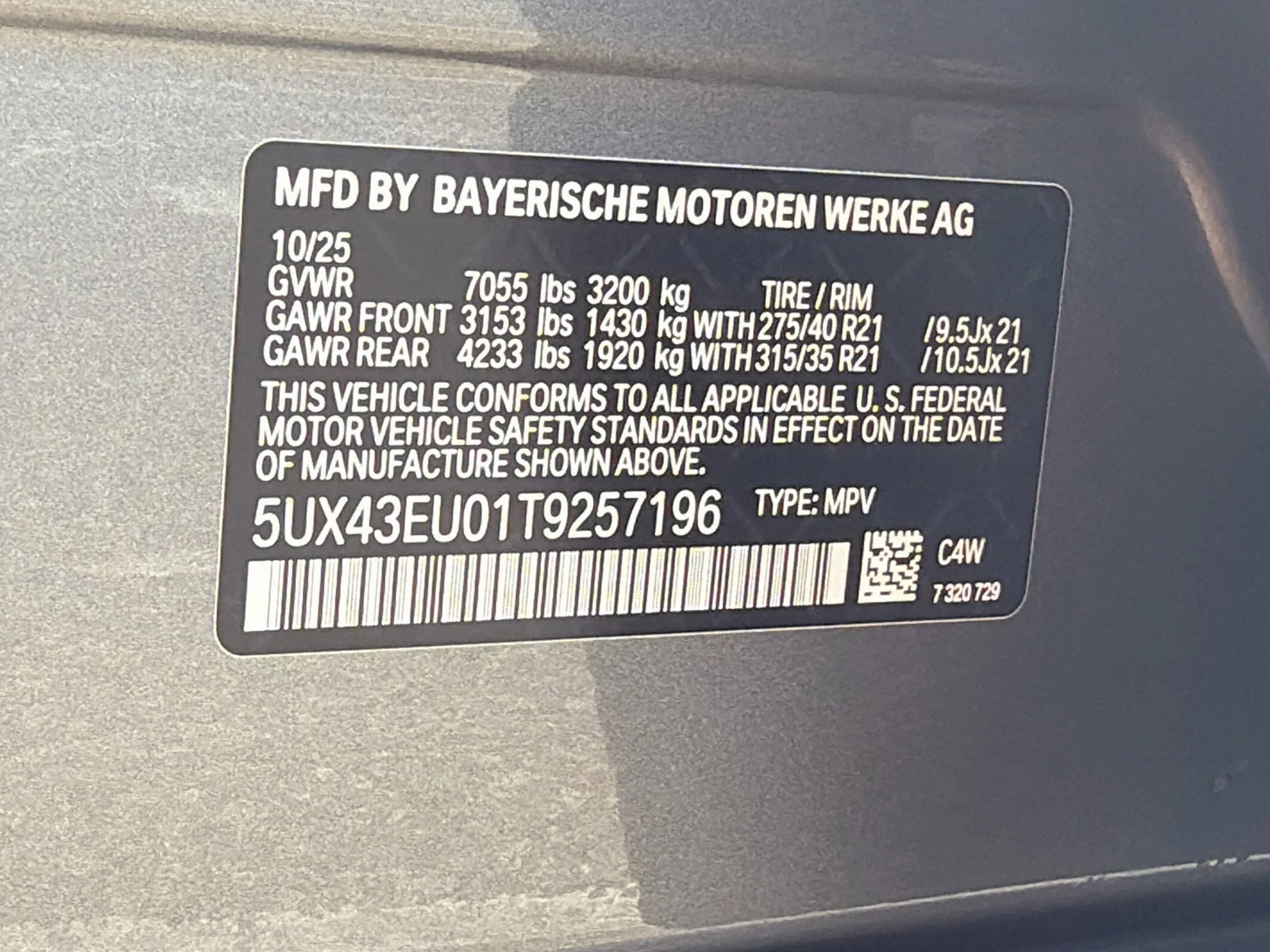Used 2026 Skyscraper Grey Metallic BMW xDrive50e image 44