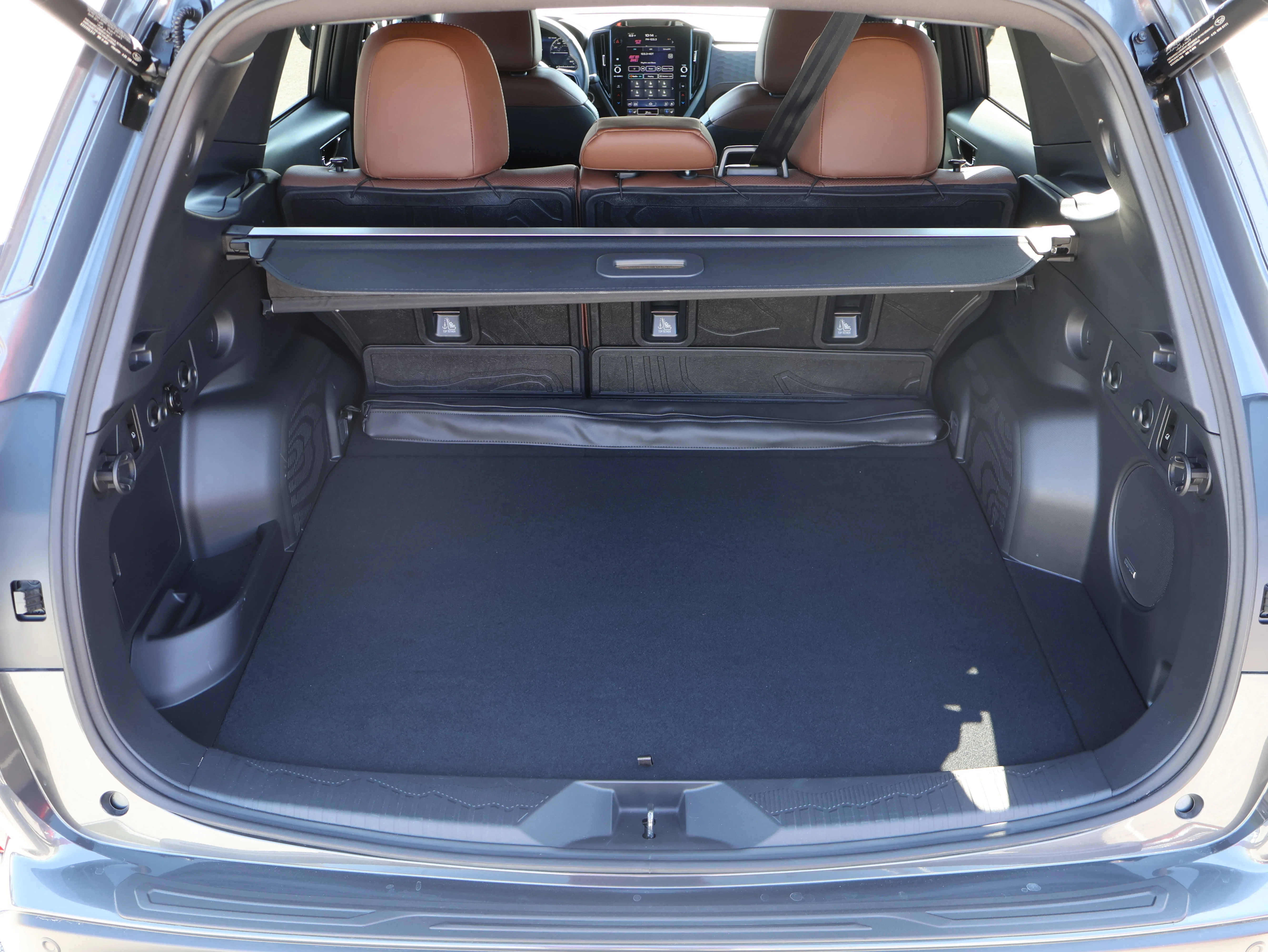 Used 2025 Magnetite Gray Metallic Subaru Touring Hybrid image 17