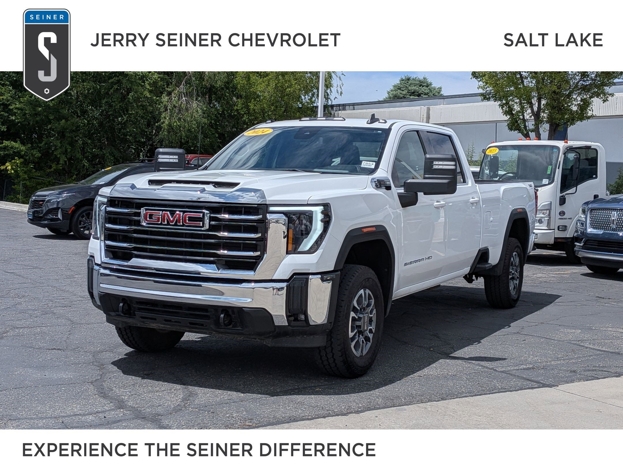 2024 GMC Sierra SLE 4WD Crew Cab Standard Box SRW's photo