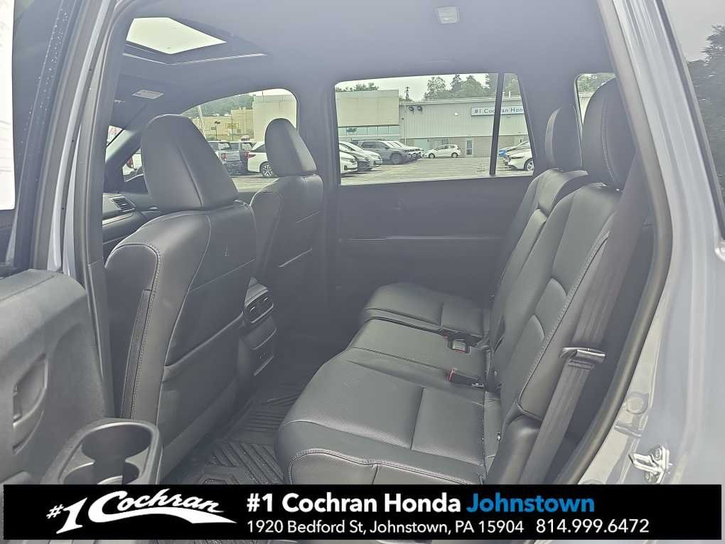 Used 2025 Sonic Gray Pearl Honda EX-L image 41
