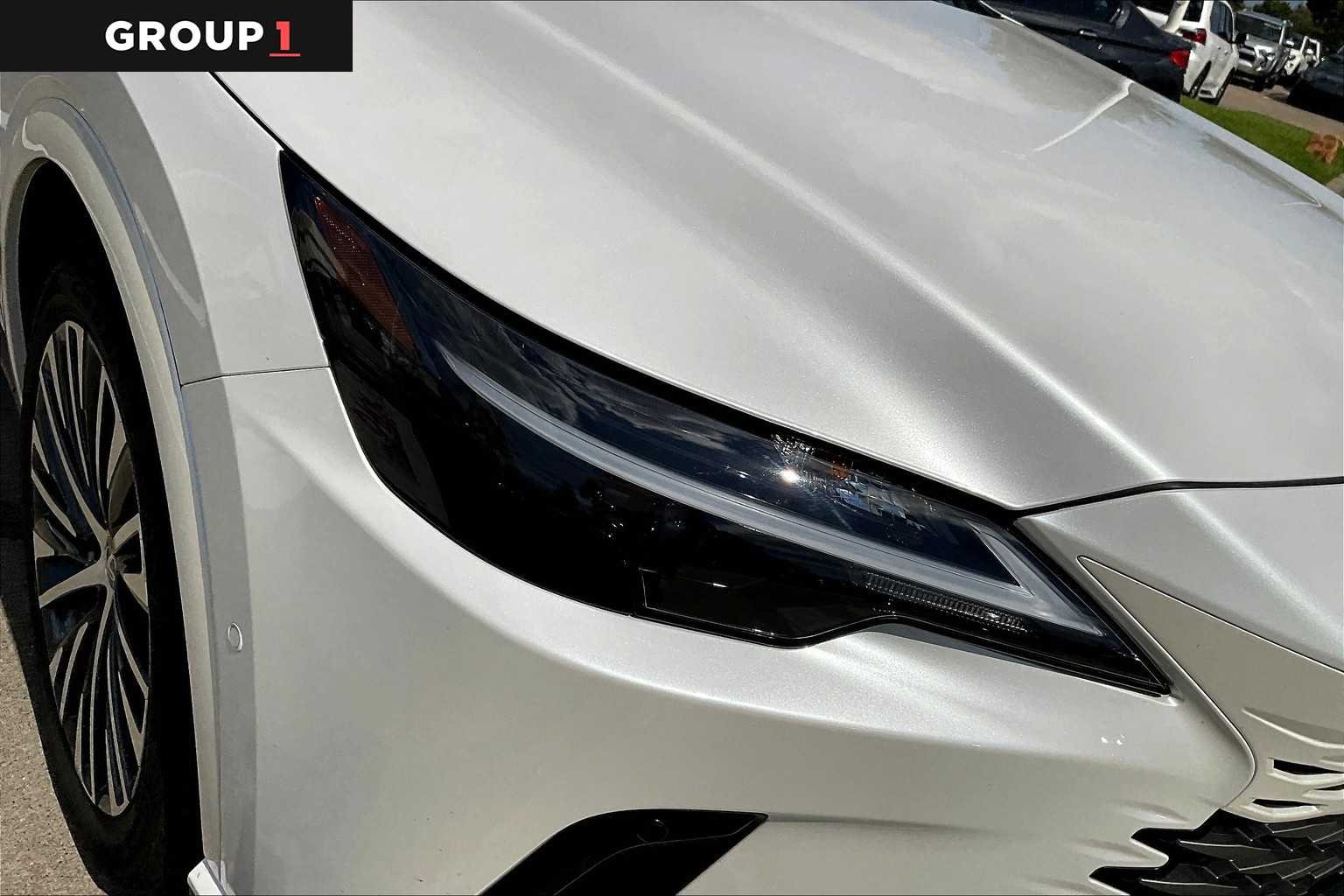 Used 2025 Eminent White Pearl Lexus Premium Plus image 23