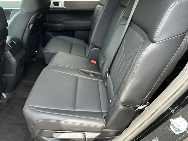 Used 2026 Black Hyundai SEL image 23