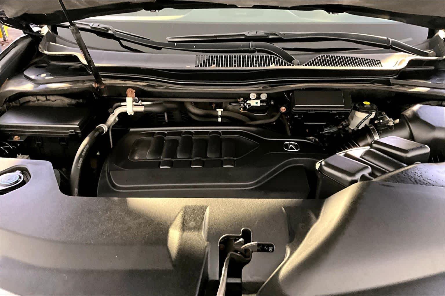 Used 2015 Crystal Black Pearl Acura Tech/Entertainment Pkg image 30