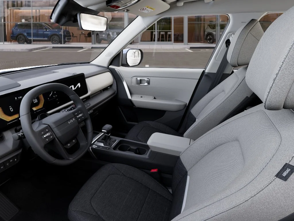 New 2027 Snow White Pearl Kia LX image 17