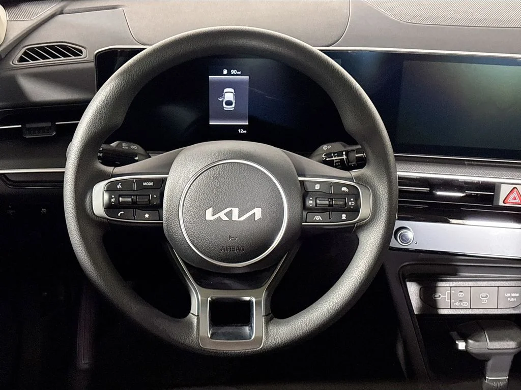New 2026 Snow White Pearl Kia LXS FWD image 13