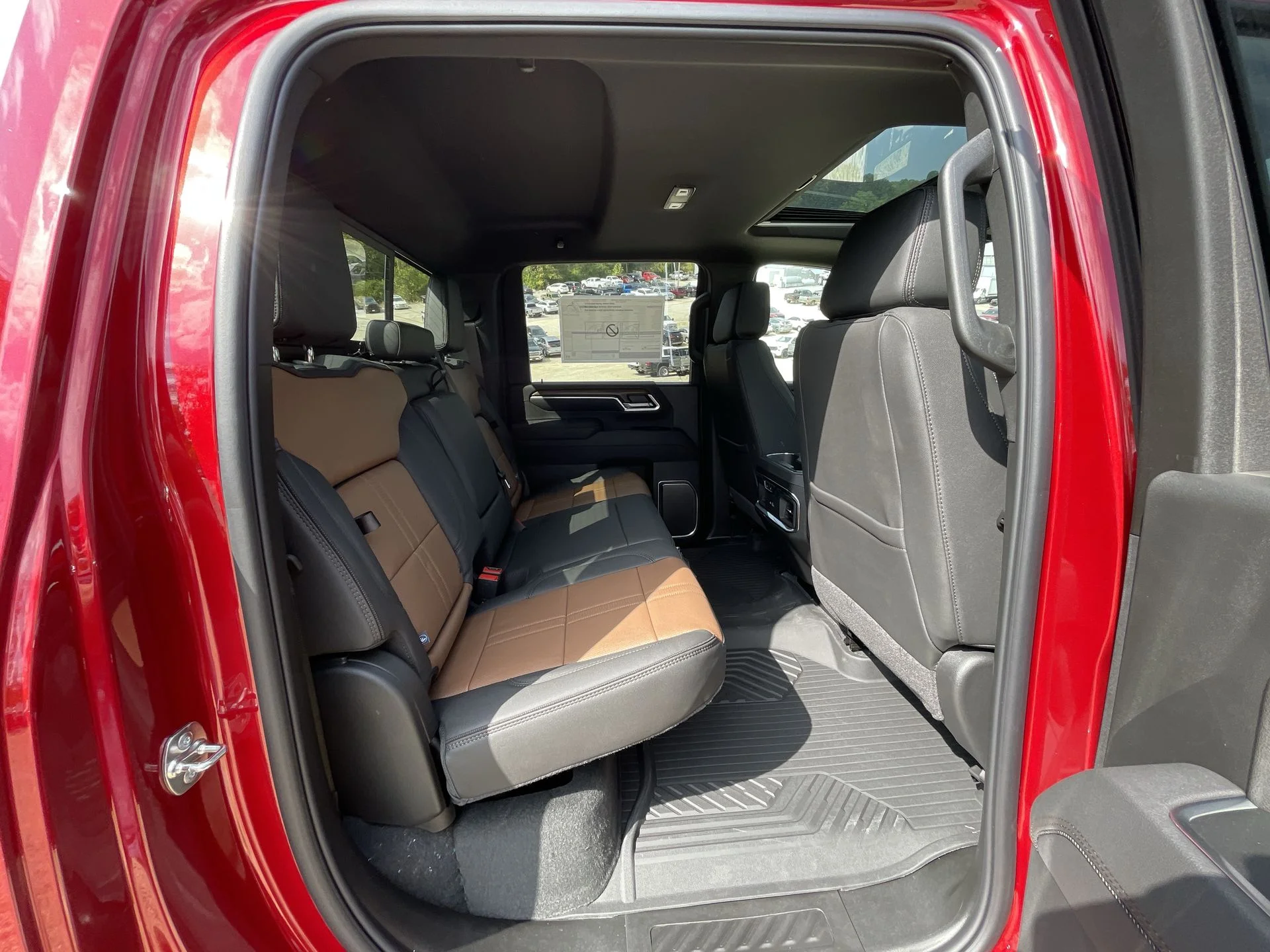New 2025 Radiant Red Tintcoat Chevrolet High Country image 29