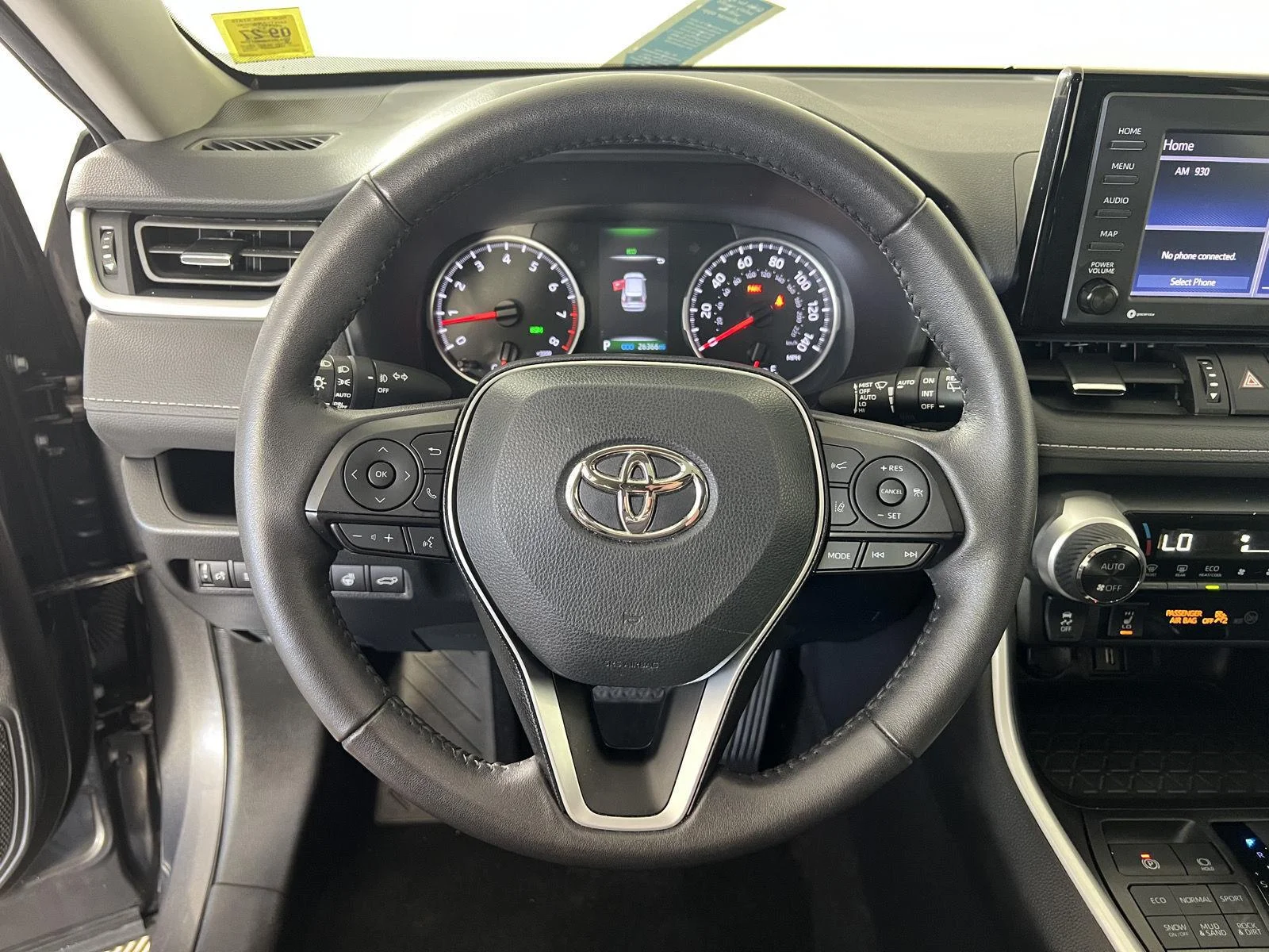 Used 2022 Magnetic Gray Metallic Toyota XLE Premium image 12