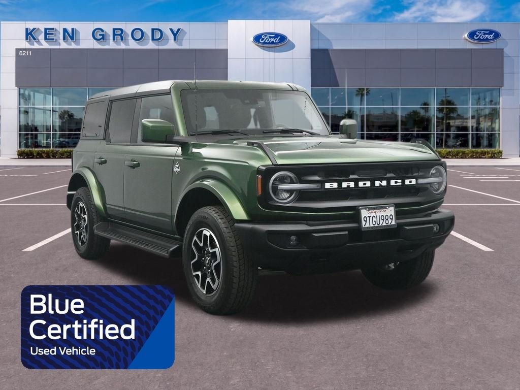2025 Ford Bronco Outer Banks 4x4's photo