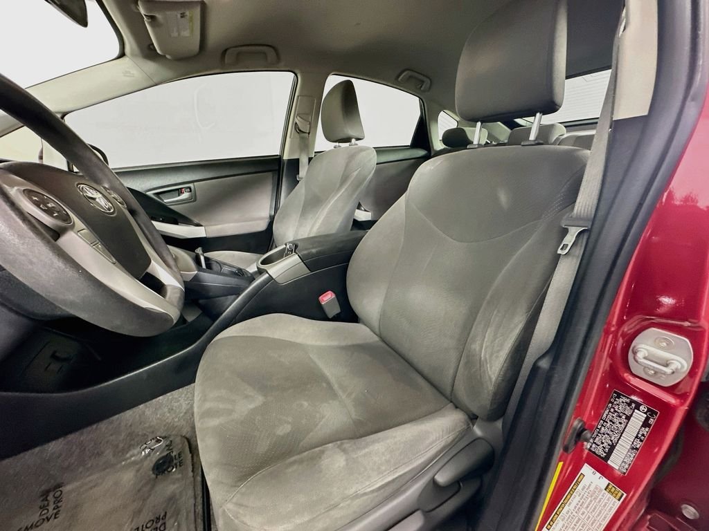 Used 2013 Barcelona Red Metallic Toyota Two image 18