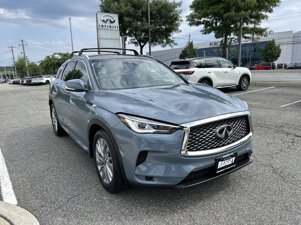 Certified Used 2023 Slate Gray INFINITI LUXE image 2