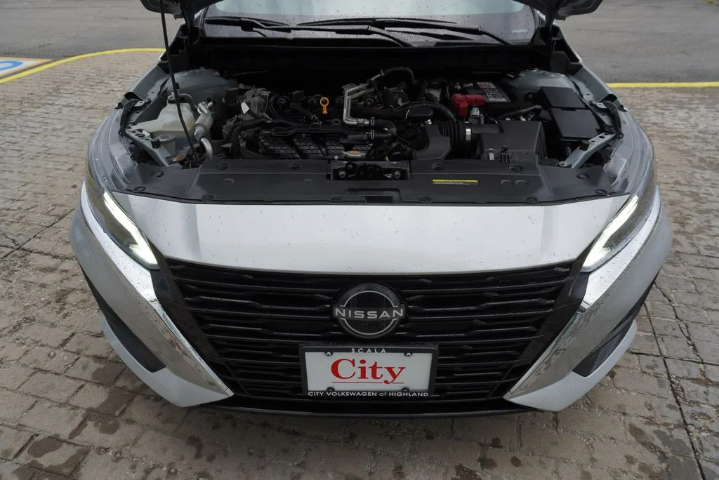 Used 2023 Silver Nissan 2.5 SV image 29