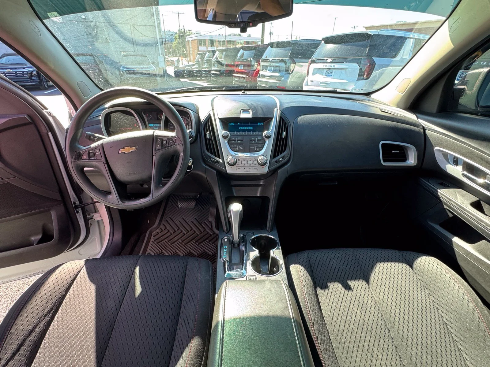 Used 2013 White Chevrolet LS image 24