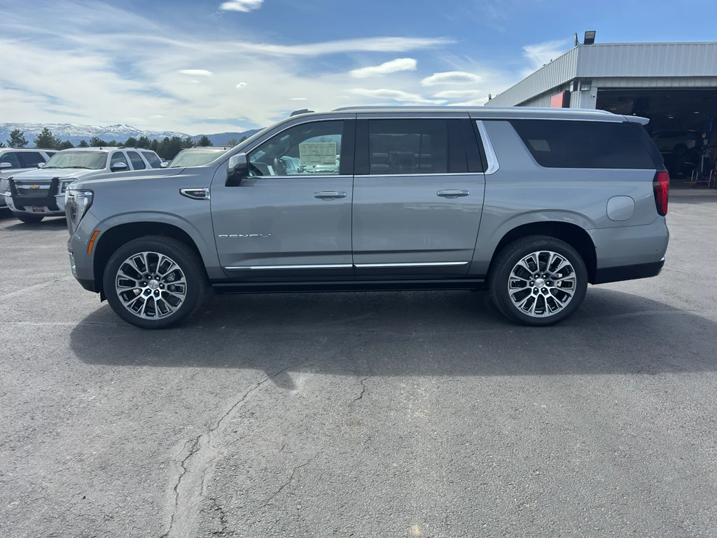 2026 GMC Yukon Denali AWD's photo