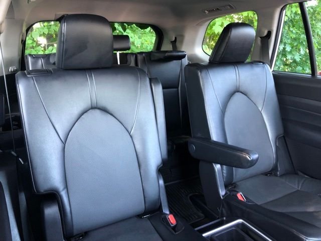 Used 2025 Beige Toyota XLE image 11