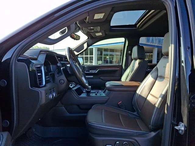 Used 2025 Black GMC Denali image 14