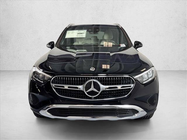 New 2026 Black Mercedes-Benz GLC 300 image 32